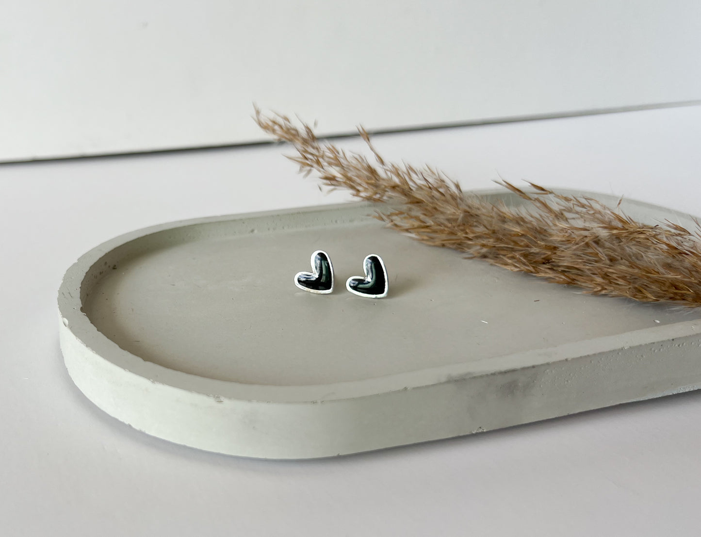 Silver Trim Heart Studs | Black