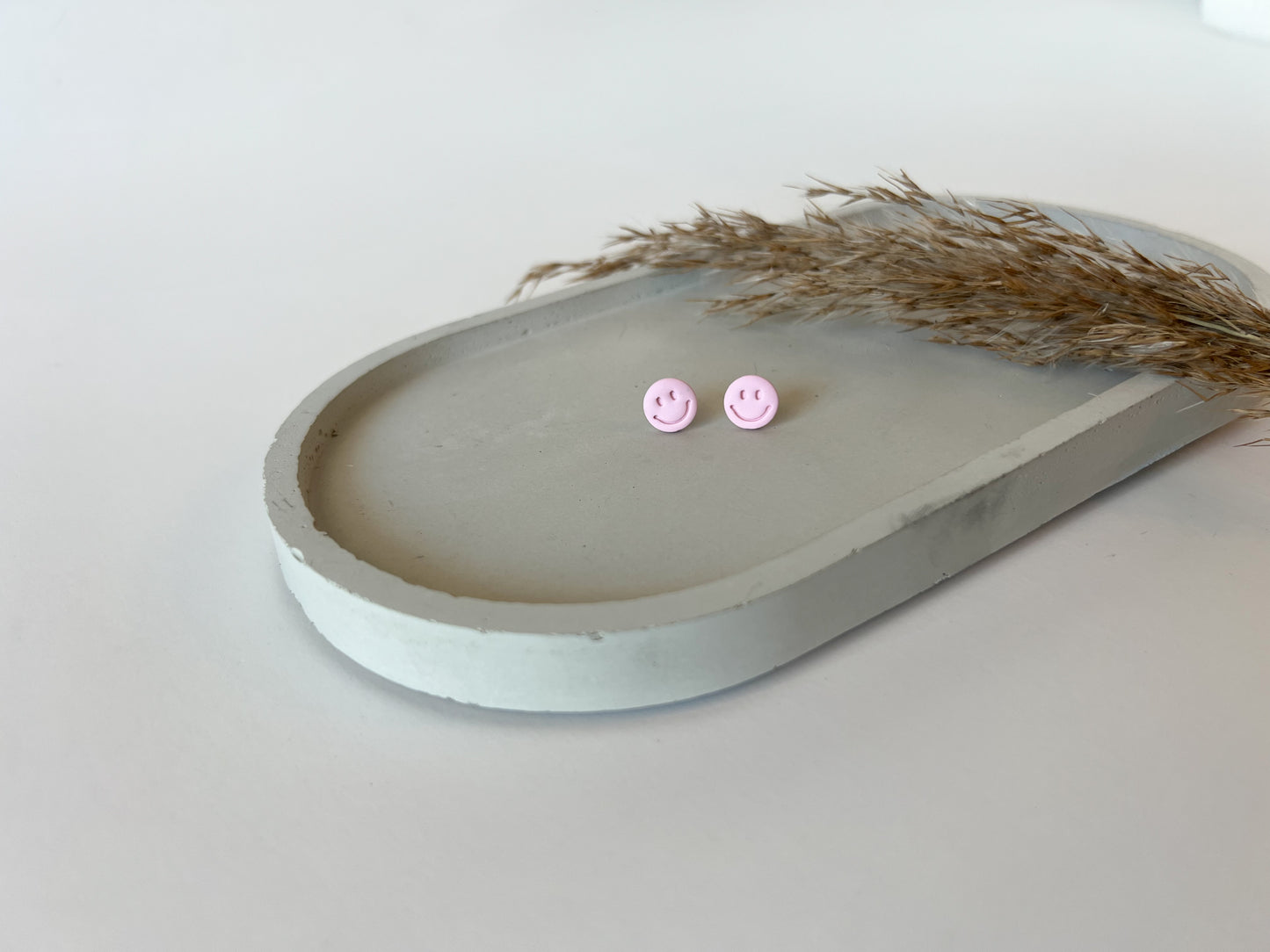 Happy Face Studs | Pink