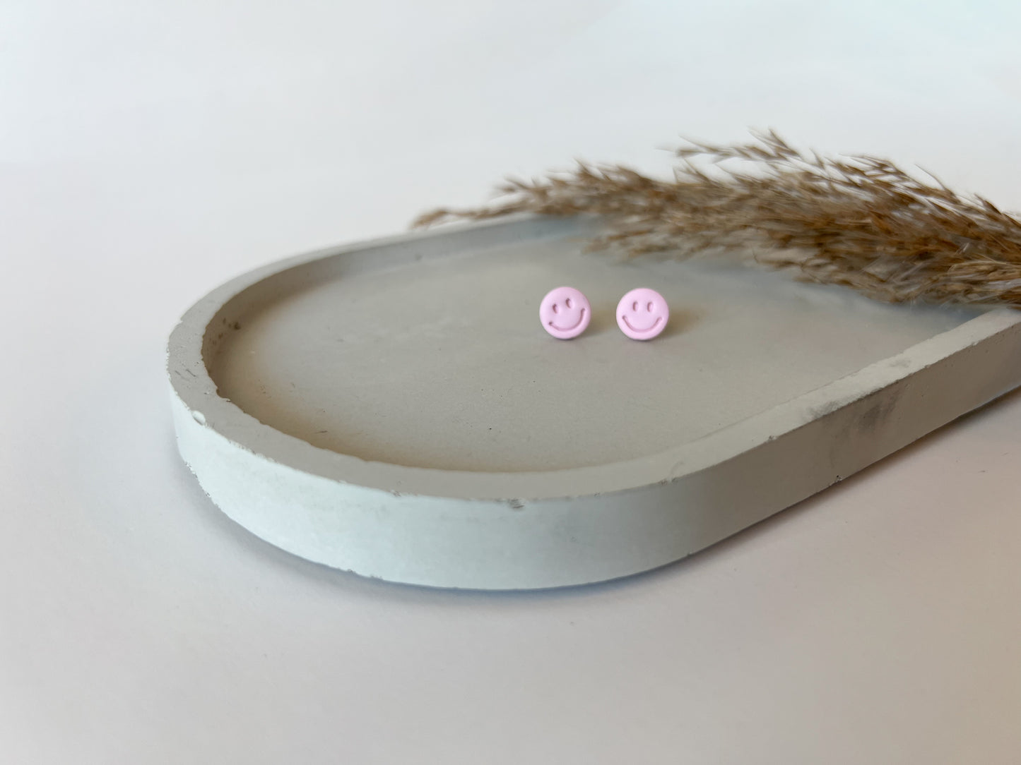 Happy Face Studs | Pink