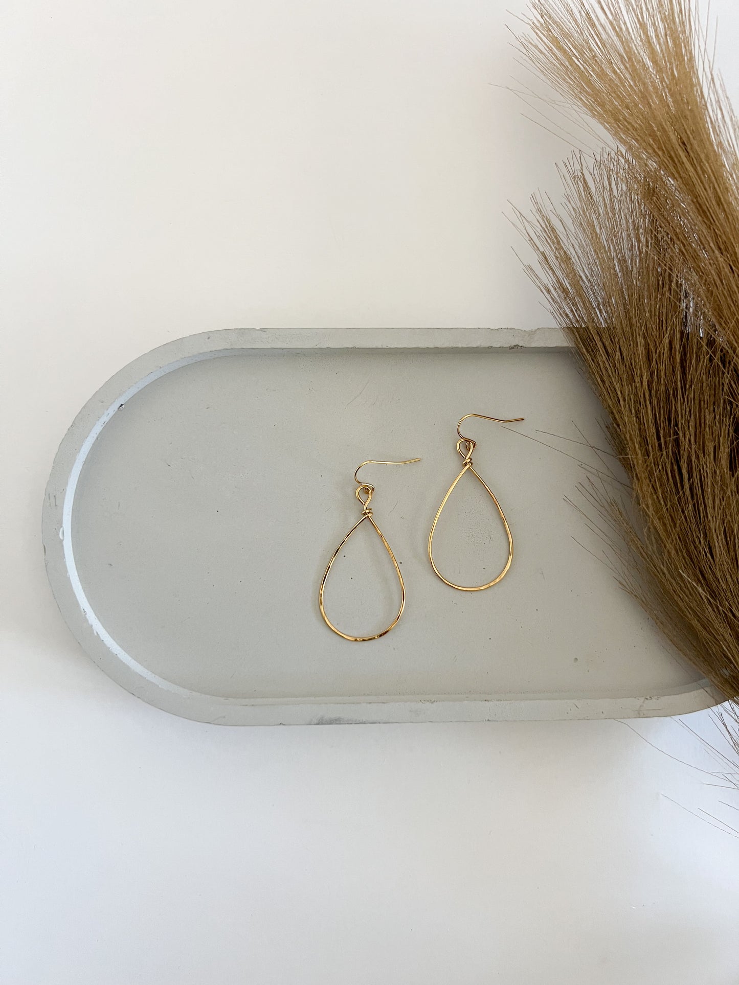 Hammered Teardrops | Gold