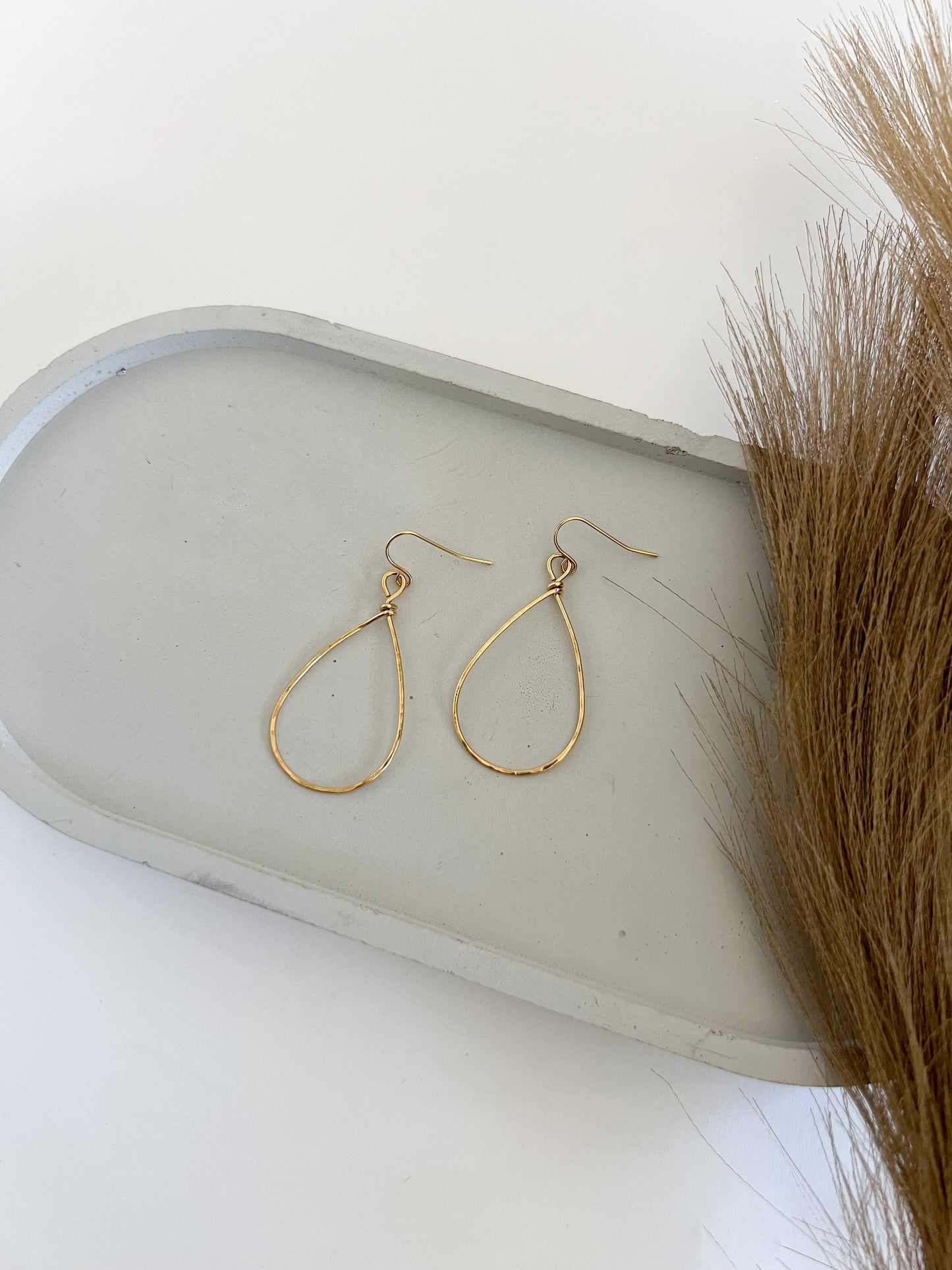 Hammered Teardrops | Gold