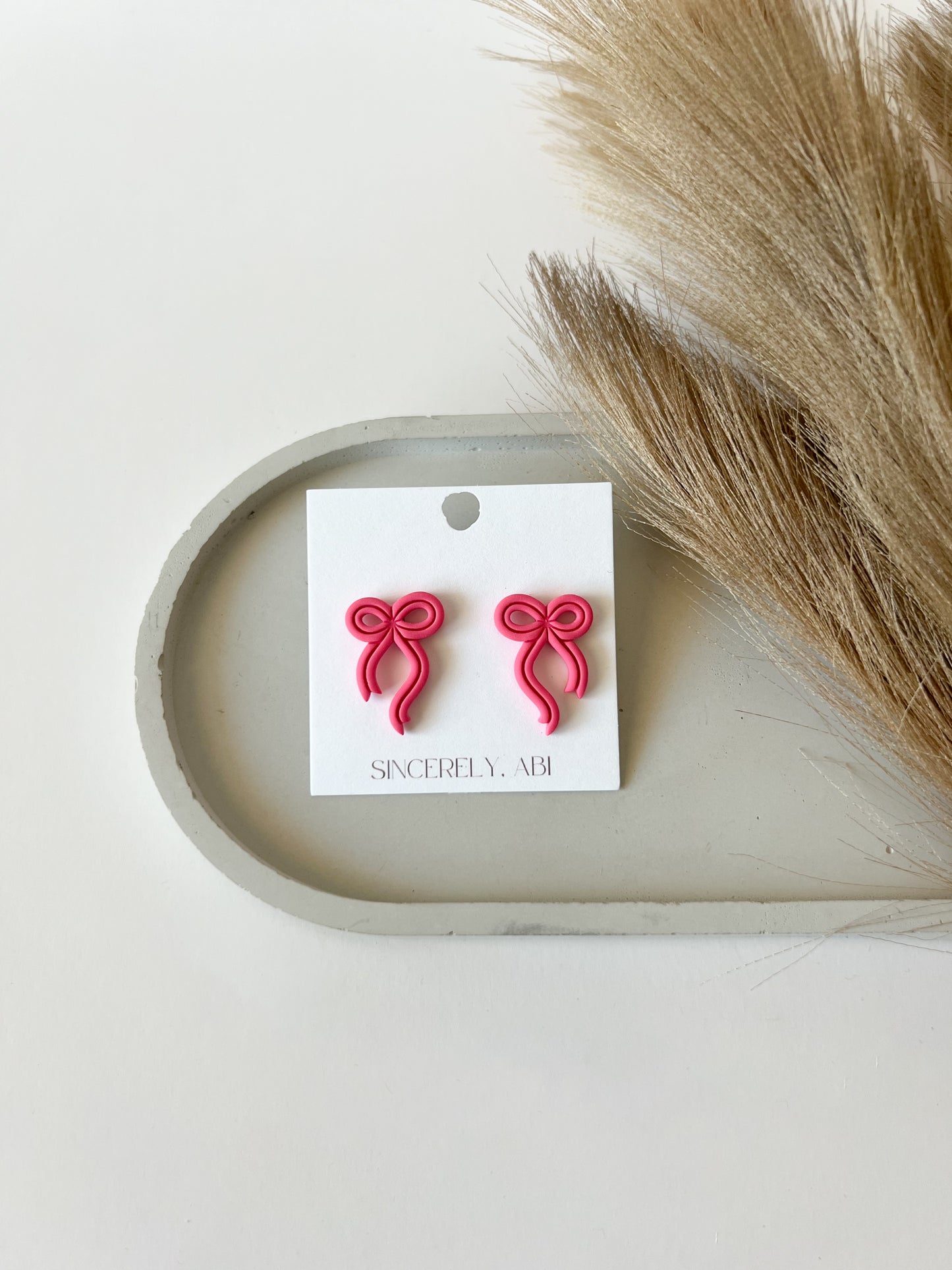 Bowie Studs | Pink