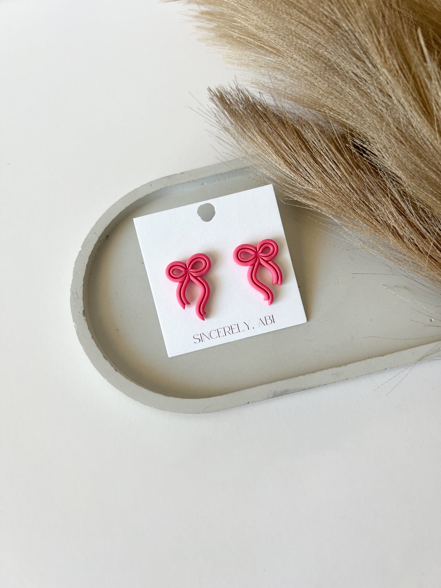 Bowie Studs | Pink