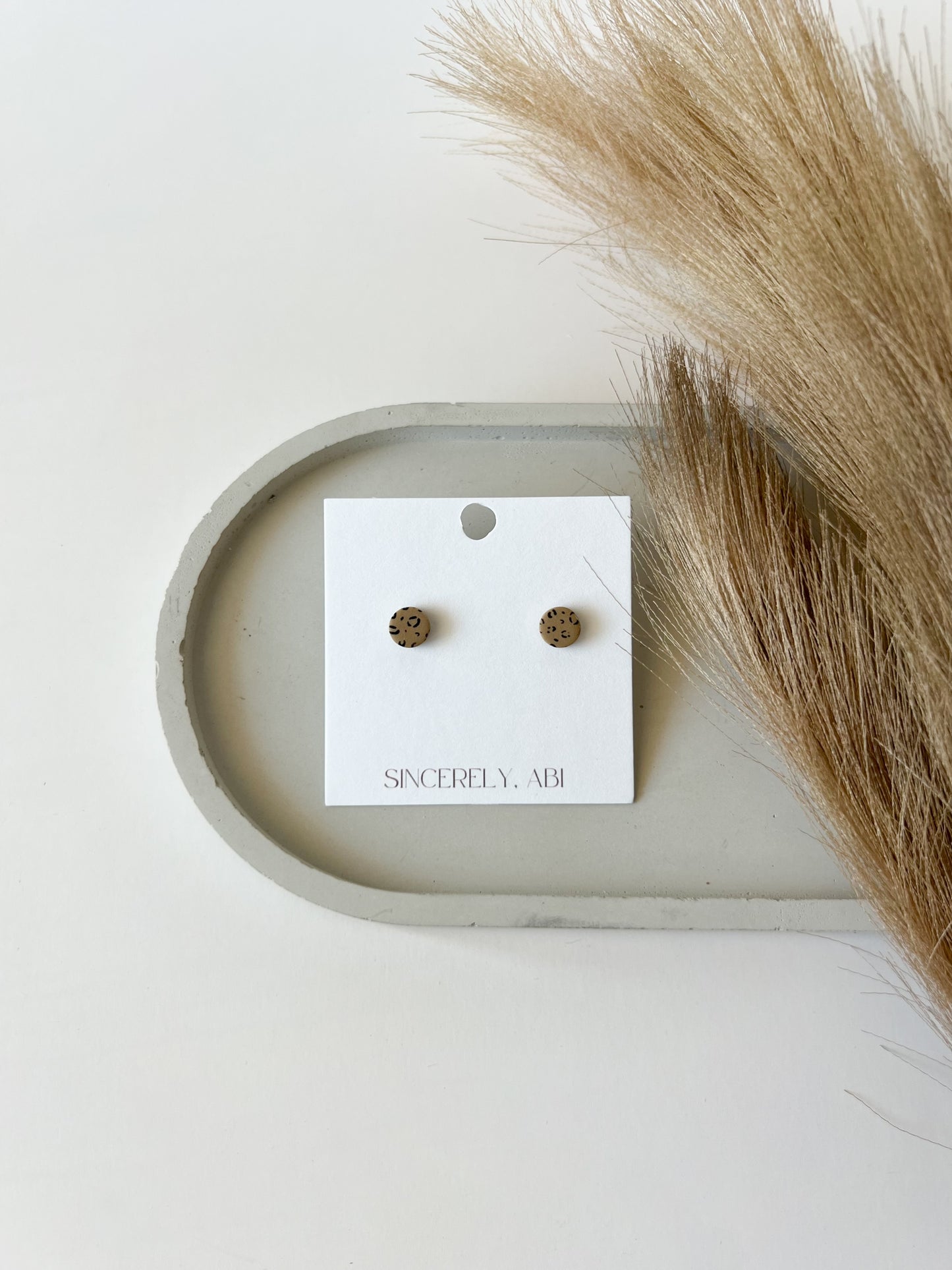 Mini Basic Studs | Leopard