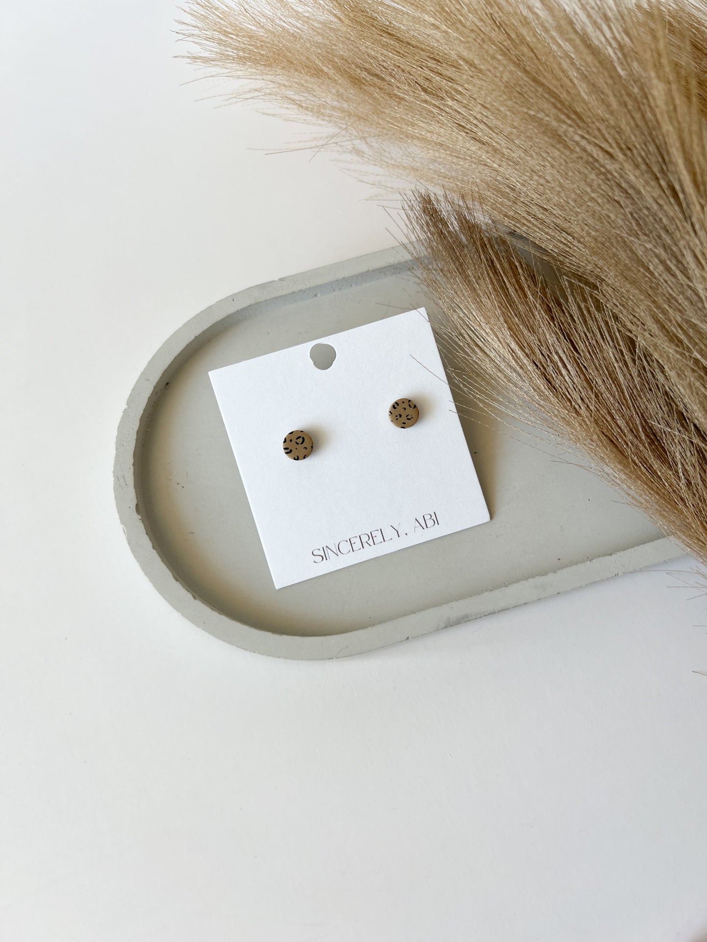 Mini Basic Studs | Leopard