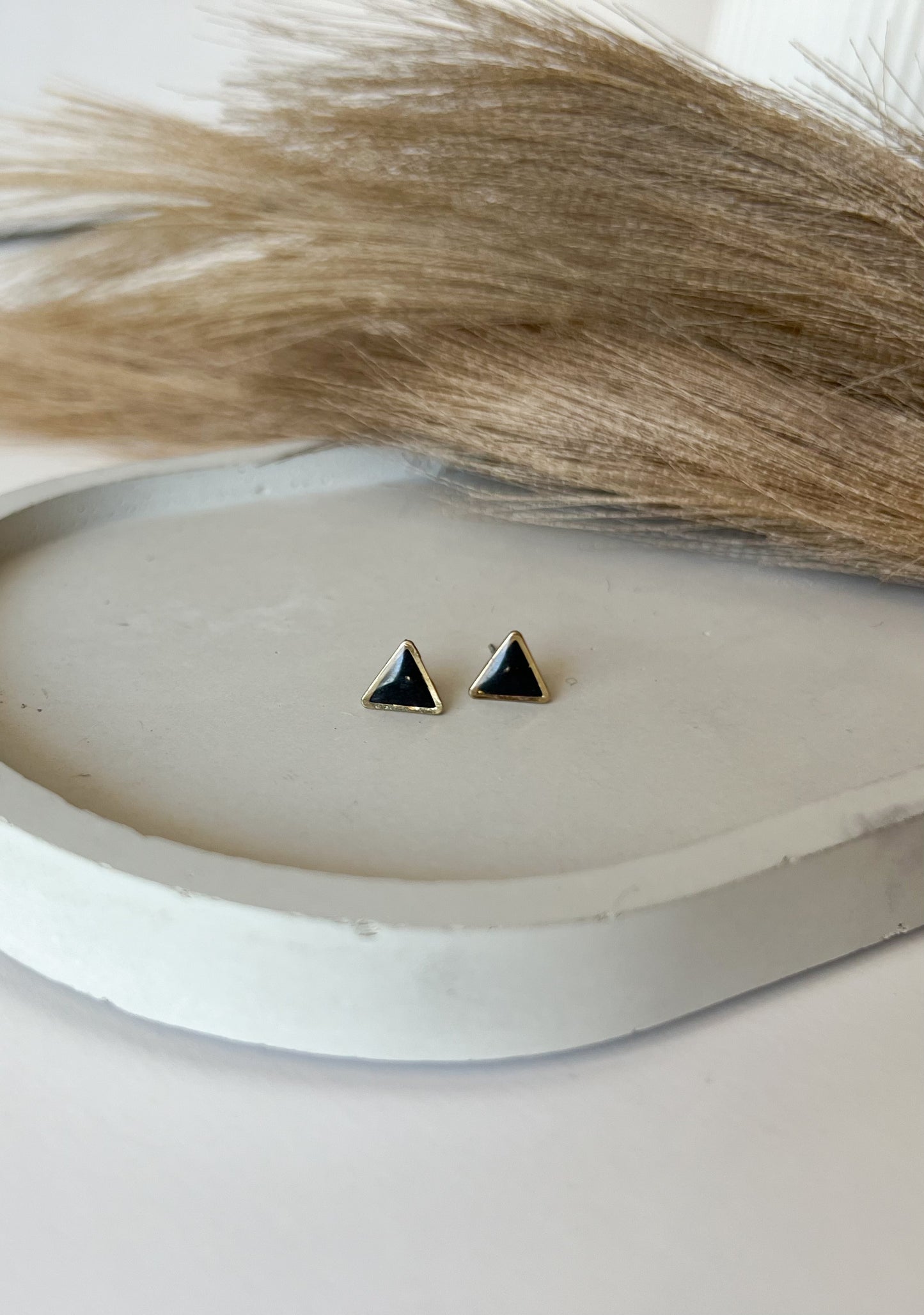 Gold Trim Triangle Studs | Black