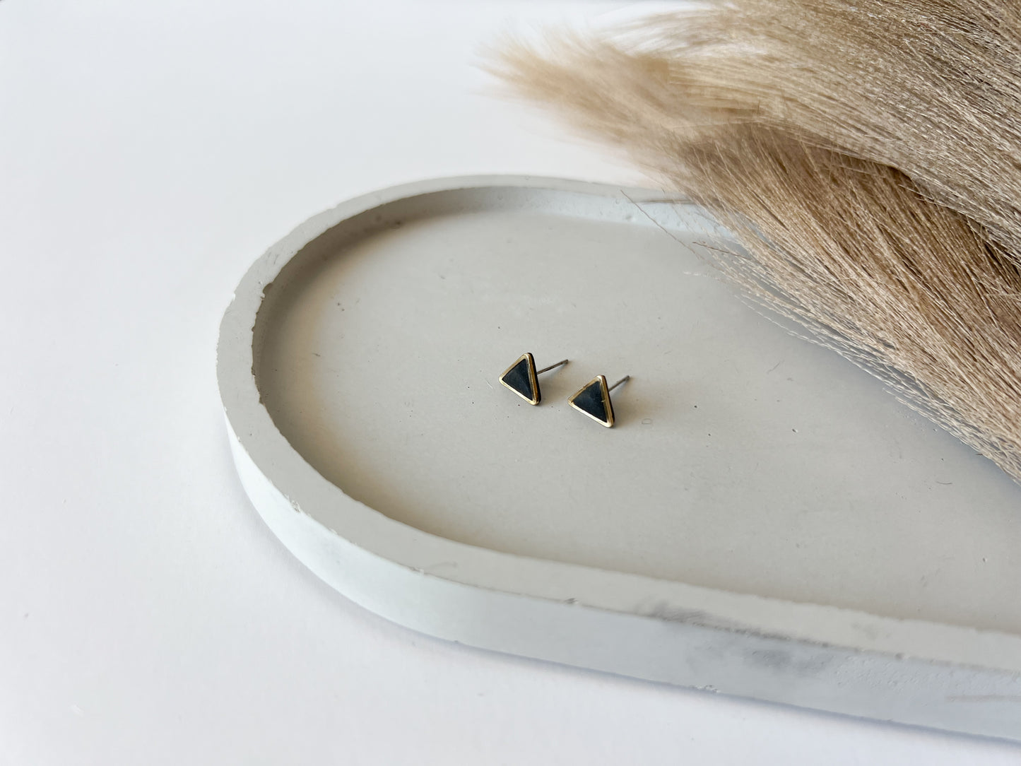 Gold Trim Triangle Studs | Black