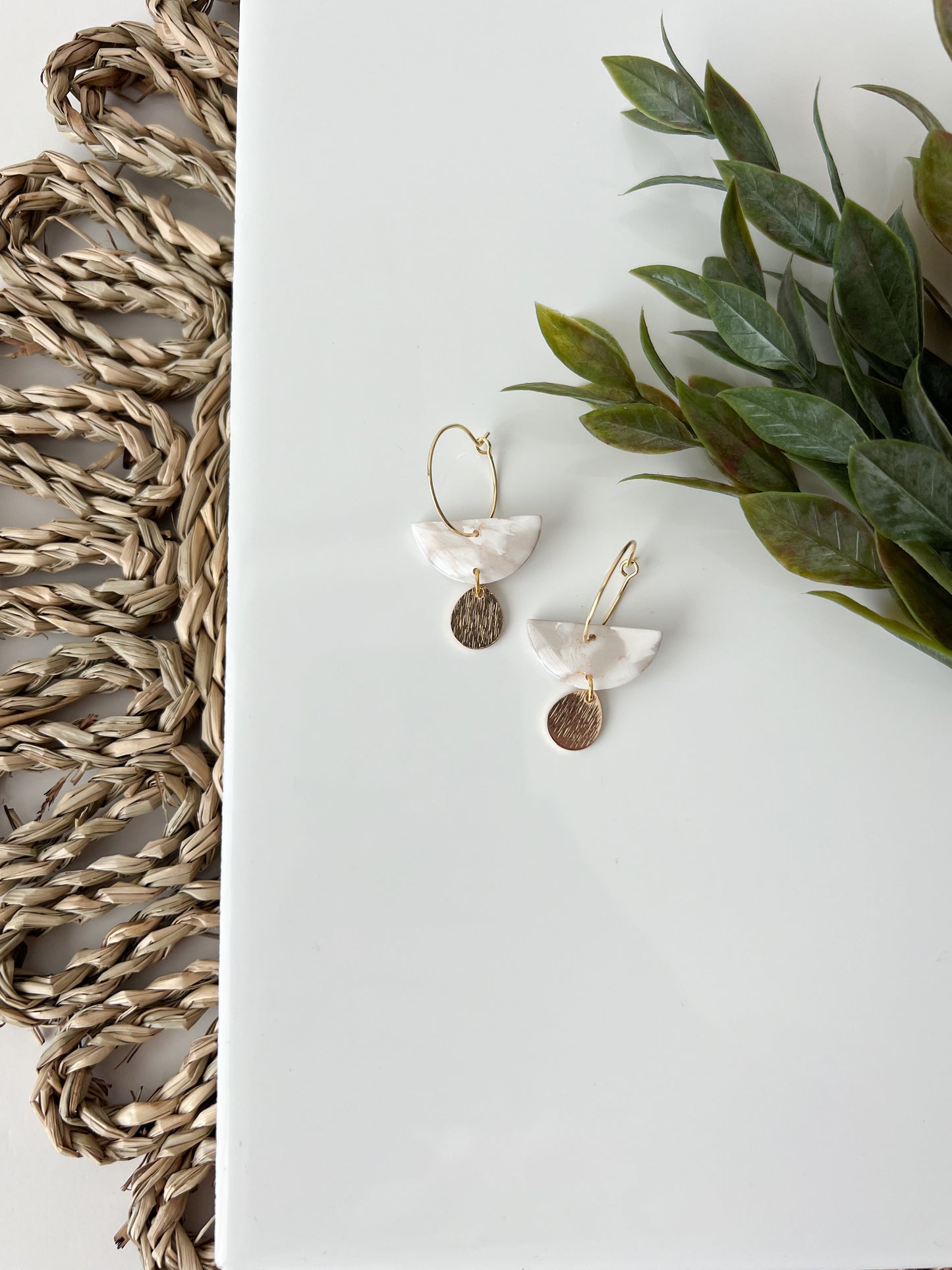 Avery | Beige + White Marble