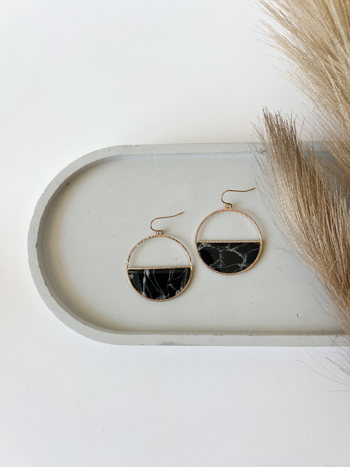 Half Circle Hooks, Black + White Marble (Silver, Gold)