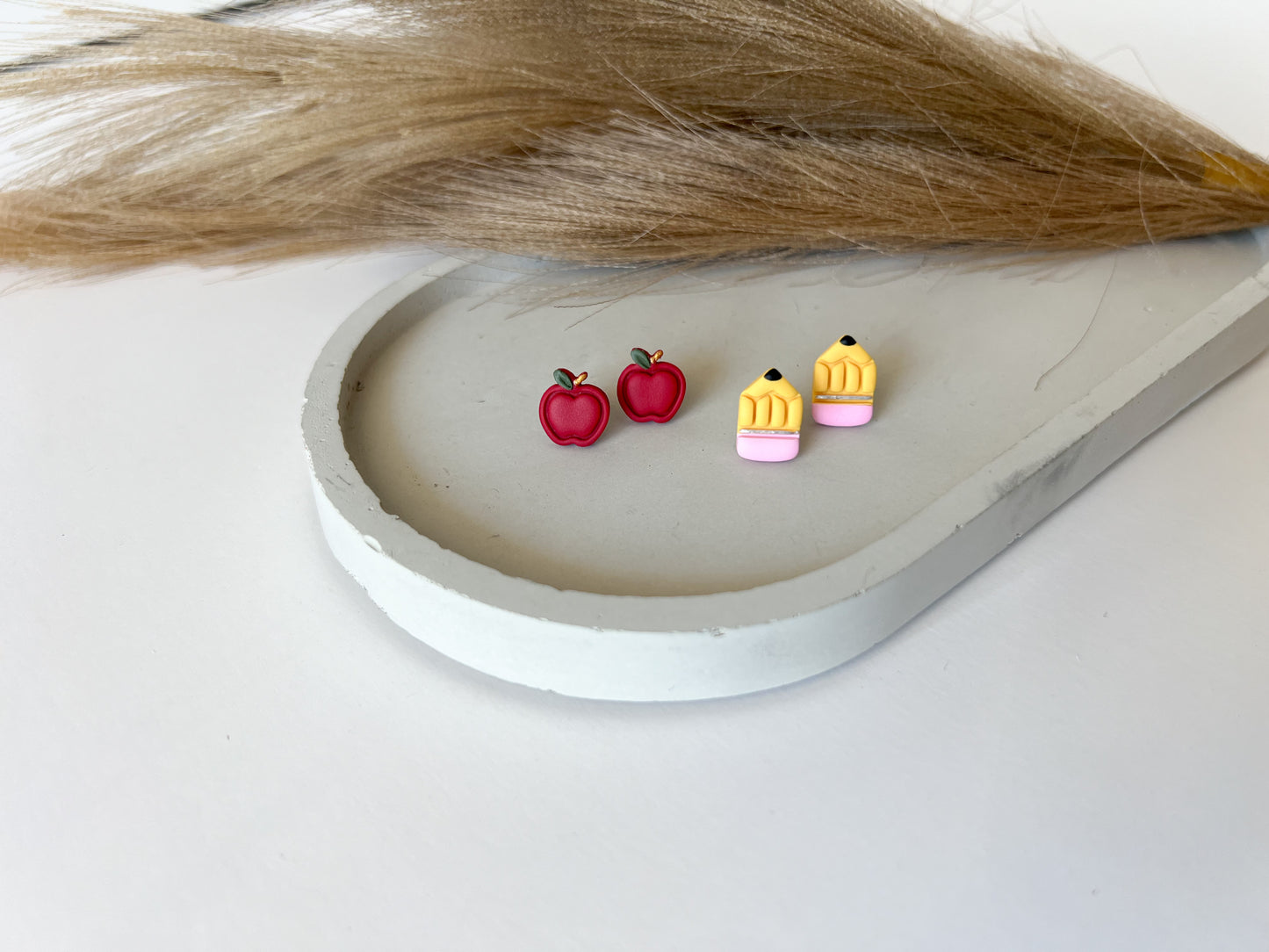 Pencil Studs