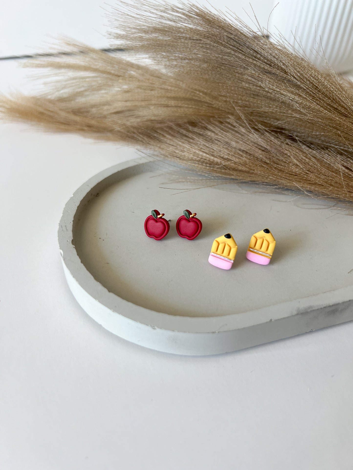 Pencil Studs