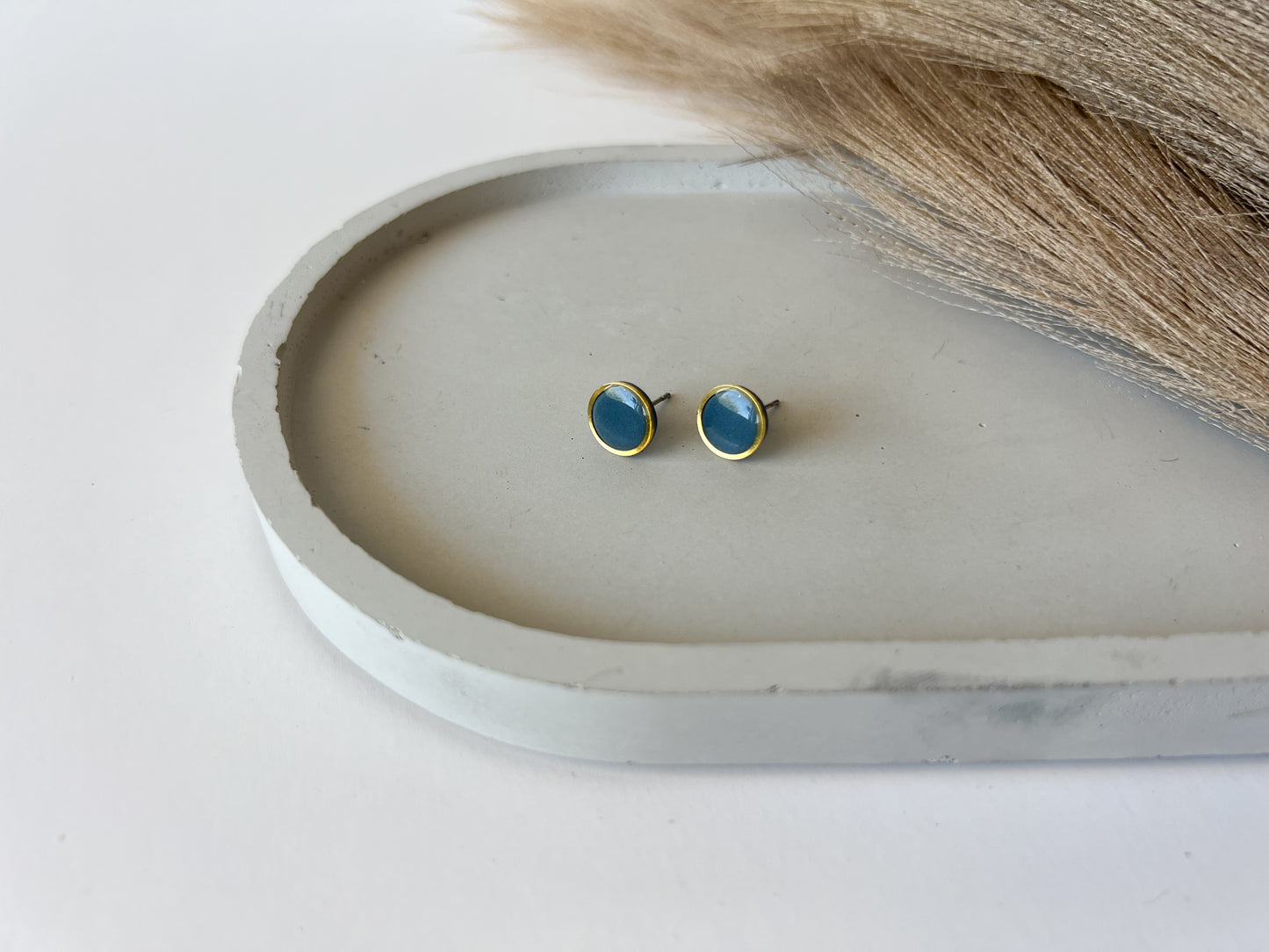 Gold Trim Basic Studs, Teal